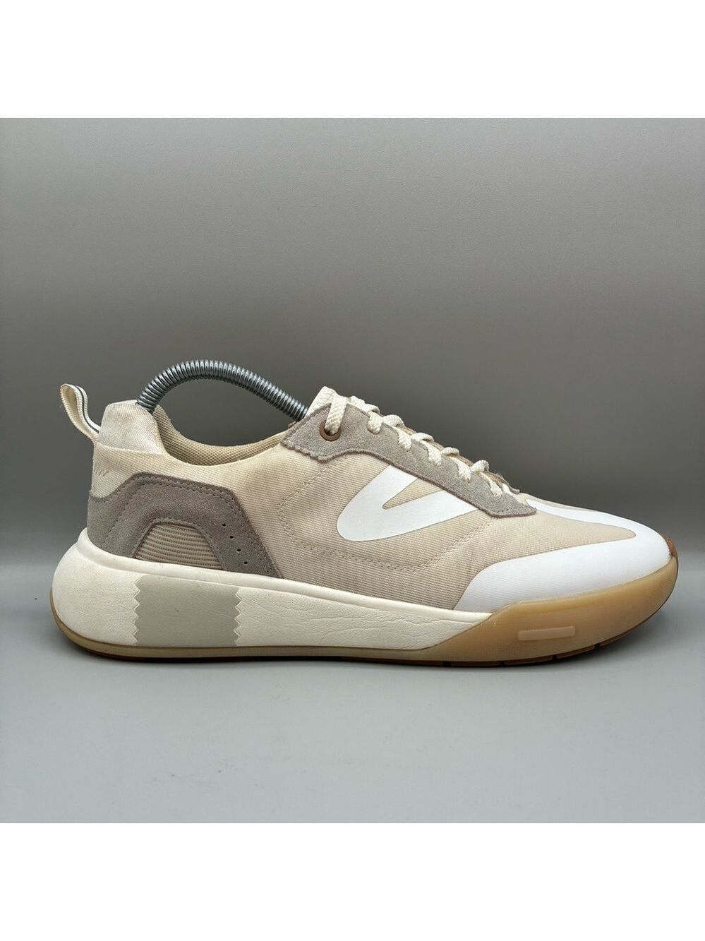 Tretorn Volley Tennis Shoes Women’s 10 M White Taupe Athletic Shoe